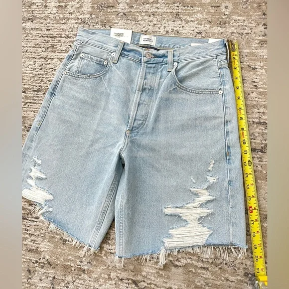 Citizens of Humanity Ayla Baggy Distressed Jean Shorts Starlit Blue Size 28 - Picture 3 of 14